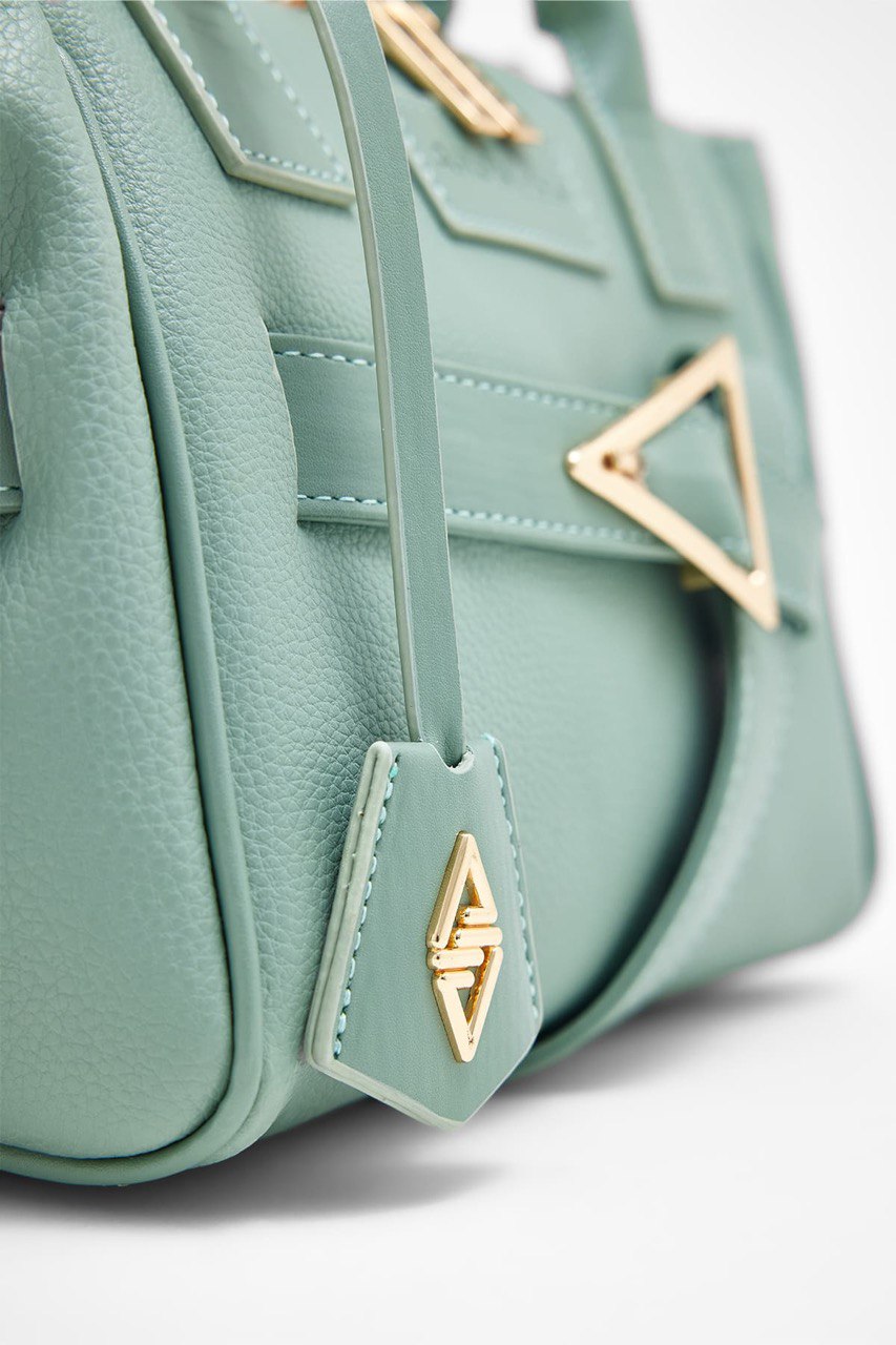 Aron fancy leather bag